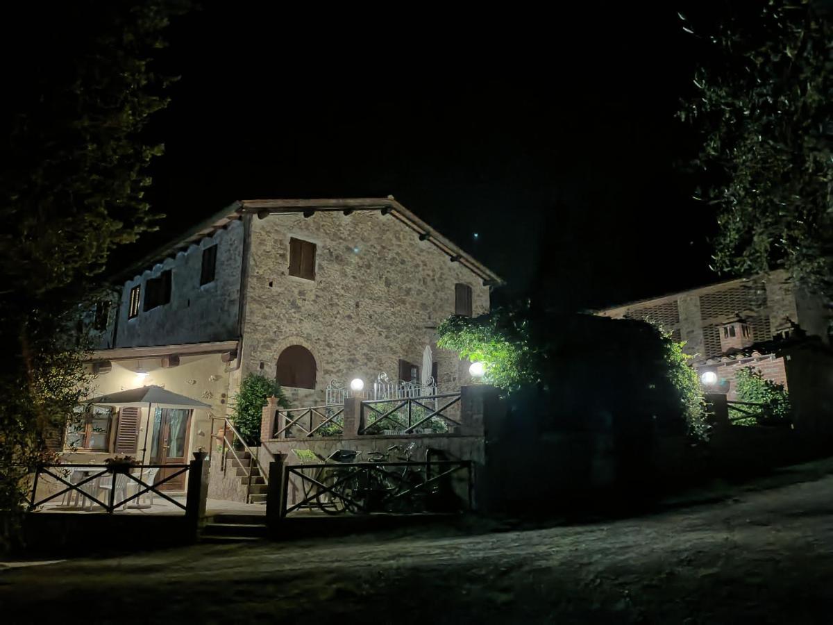 Апартаменты Poggio Massiccioli Поджибонси Экстерьер фото